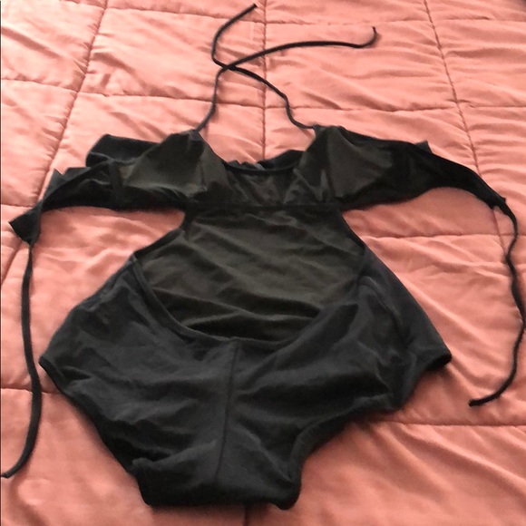 VS black one piece bathing suit! - Picture 2 of 7